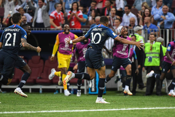 场上找到自 场上找到自